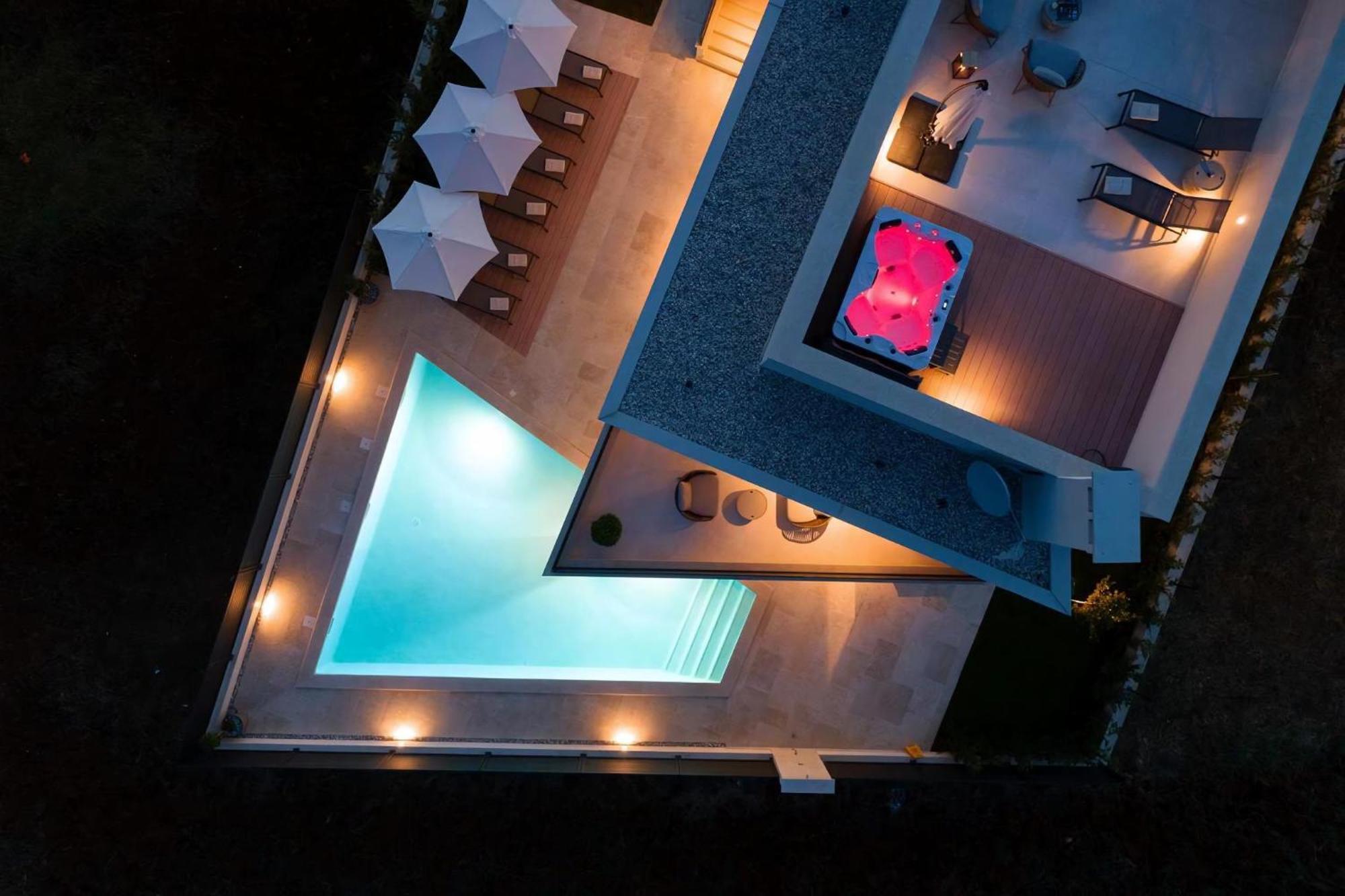 Luxurioese Villa Perla Mit Pool Und Jacuzzi Porec Esterno foto